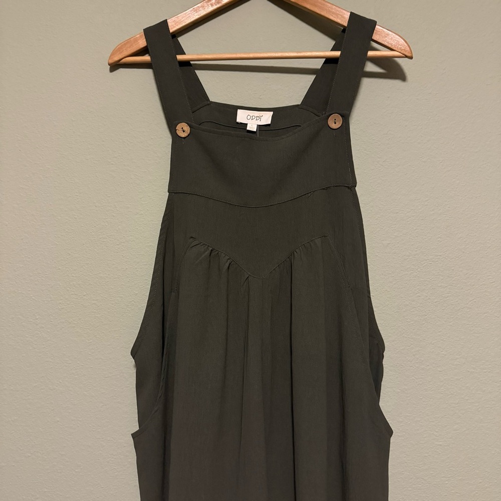 Oddy Olive Sleeveless Woven Jumpsuit - Size Large - Picture 2 of 9